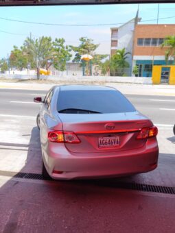 
										Toyota Corolla LE 2012 full									