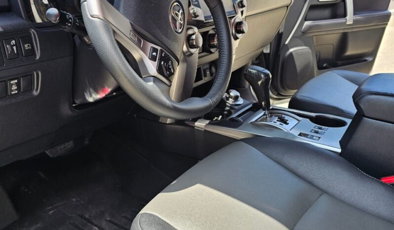 
								Toyota 4runner trd pro 2021 full									