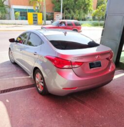 
										Hyundai Elantra 2016 full									