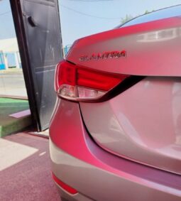 
										Hyundai Elantra 2016 full									