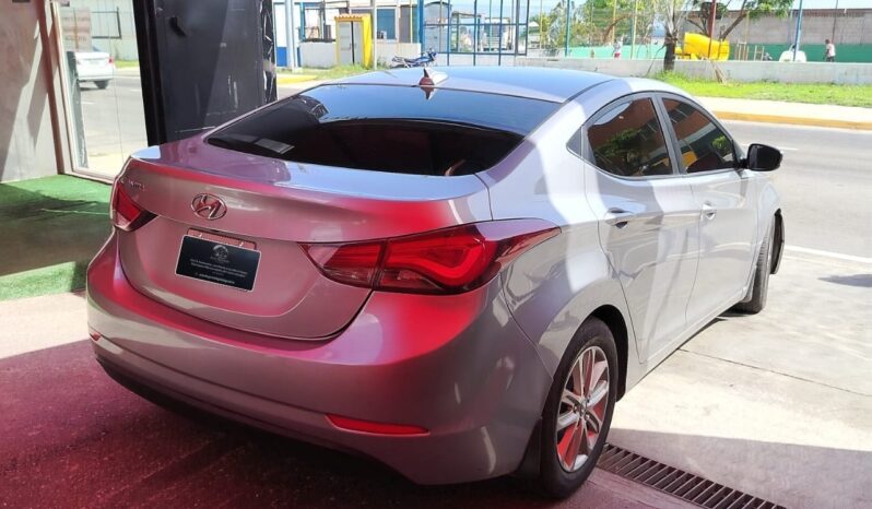 
								Hyundai Elantra 2016 full									