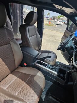 
										Toyota Tacoma 2017 full									