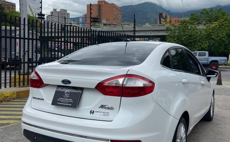 
								Ford Fiesta Titanium 2019 full									