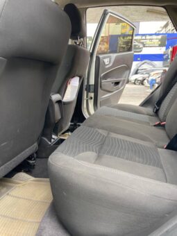 
										Ford Fiesta Titanium 2019 full									