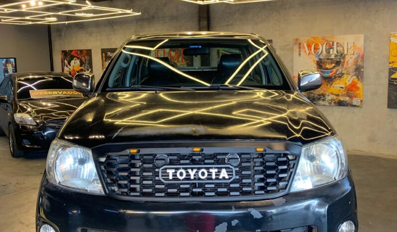 
								Toyota Hilux kavak 2009 full									