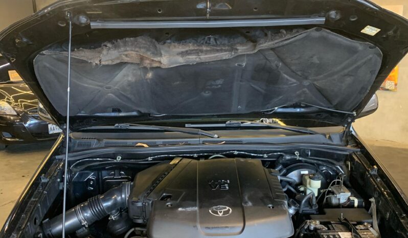 
								Toyota Hilux kavak 2009 full									