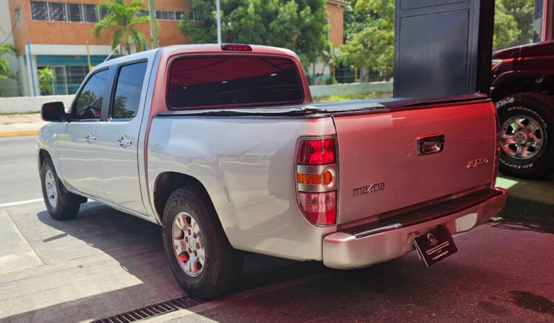 
								Mazda BT-50 2011 full									