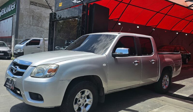 
								Mazda BT-50 2011 full									