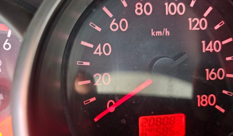 
								Mazda BT-50 2011 full									