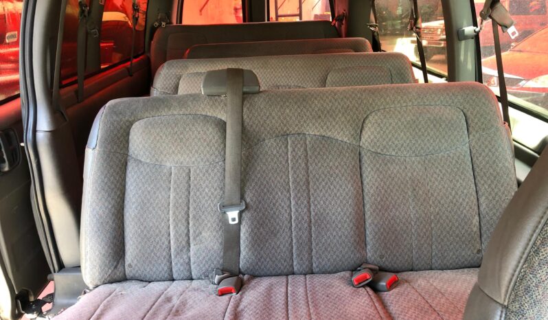 
								Chevrolet van express 2007 full									