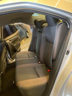 
										Toyota Corolla LE 2017 full									