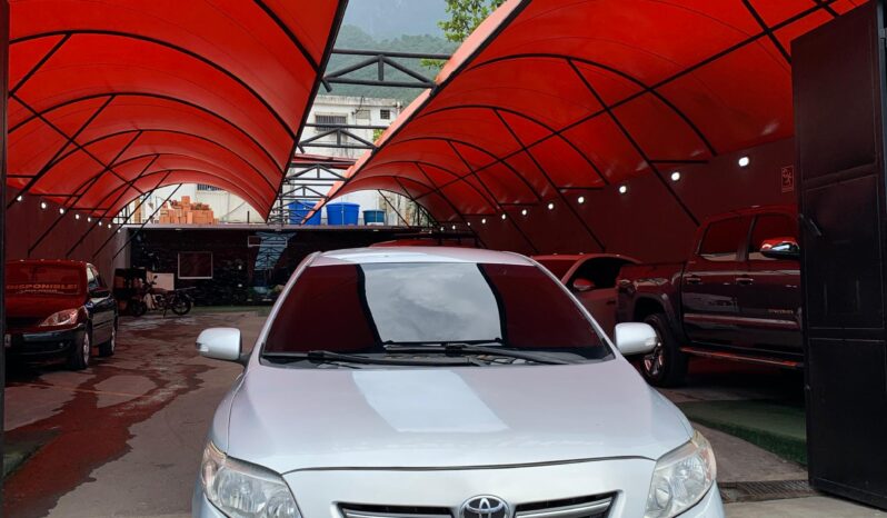 
								Toyota Corolla GLI 2010 full									