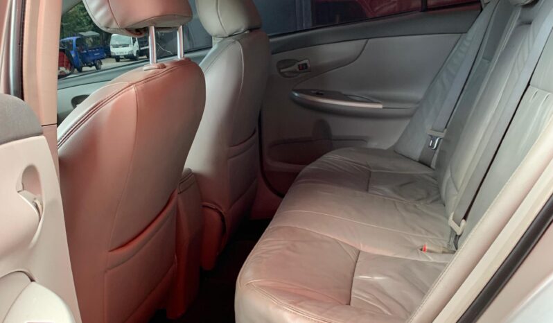 
								Toyota Corolla GLI 2010 full									