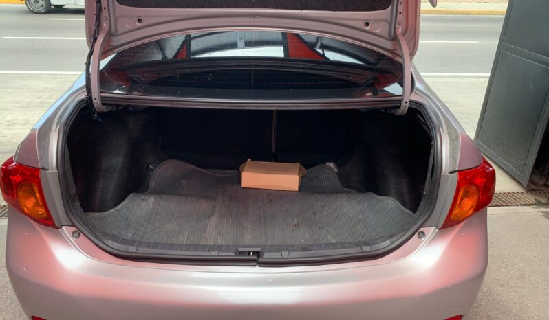 
								Toyota Corolla GLI 2010 full									