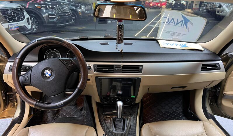 
								BMW 325i Limousine 2006 full									