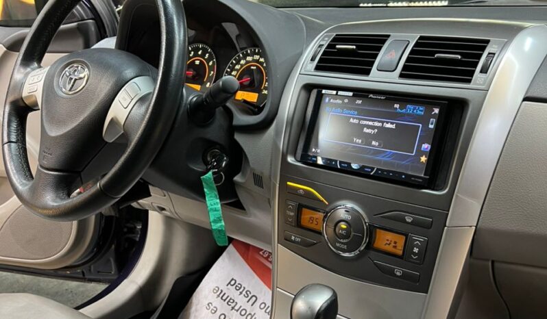 
								Toyota Corolla GLI 2012 full									