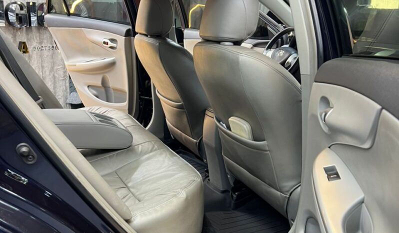 
								Toyota Corolla GLI 2012 full									