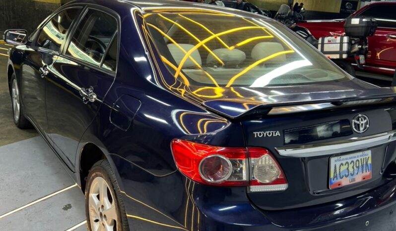 
								Toyota Corolla GLI 2012 full									