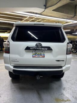 
										Toyota 4runner trd pro 2017 full									