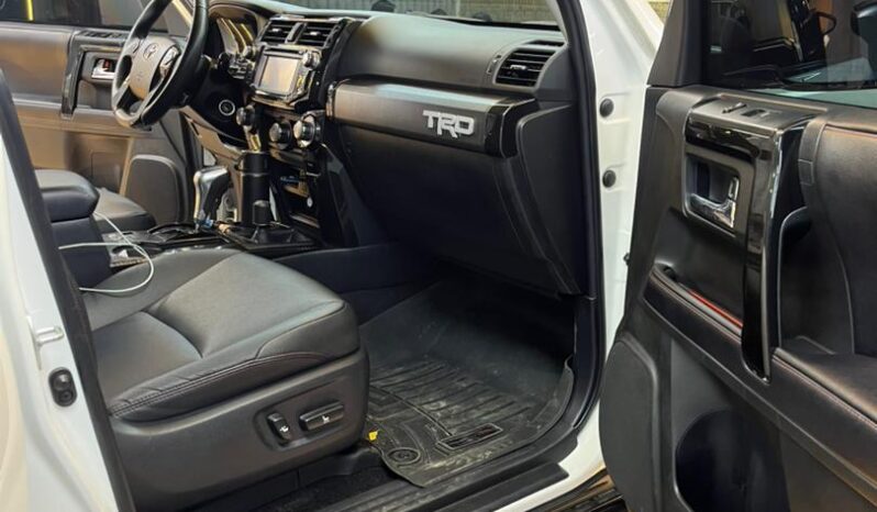 
								Toyota 4runner trd pro 2017 full									