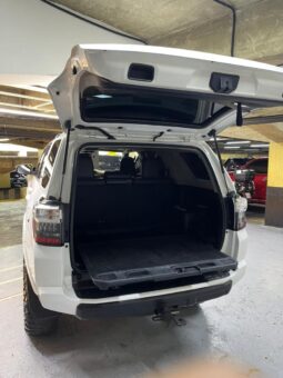 
										Toyota 4runner trd pro 2017 full									