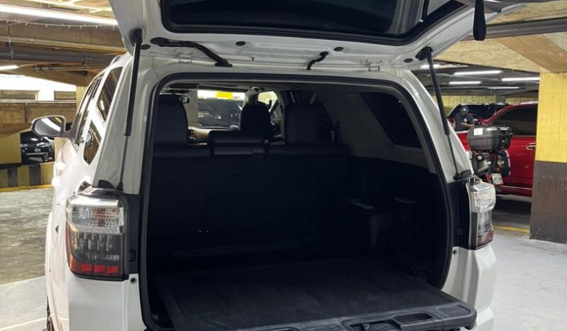 
								Toyota 4runner trd pro 2017 full									