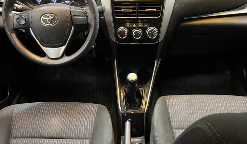 
								Toyota Yaris E 2019 full									