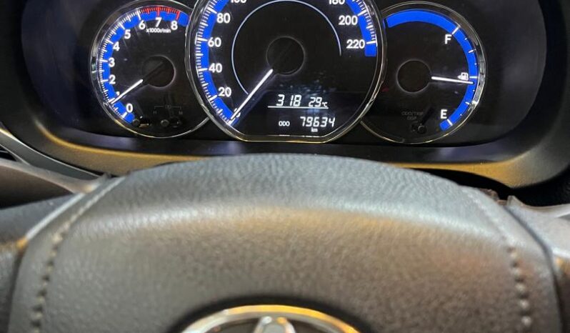 
								Toyota Yaris E 2019 full									