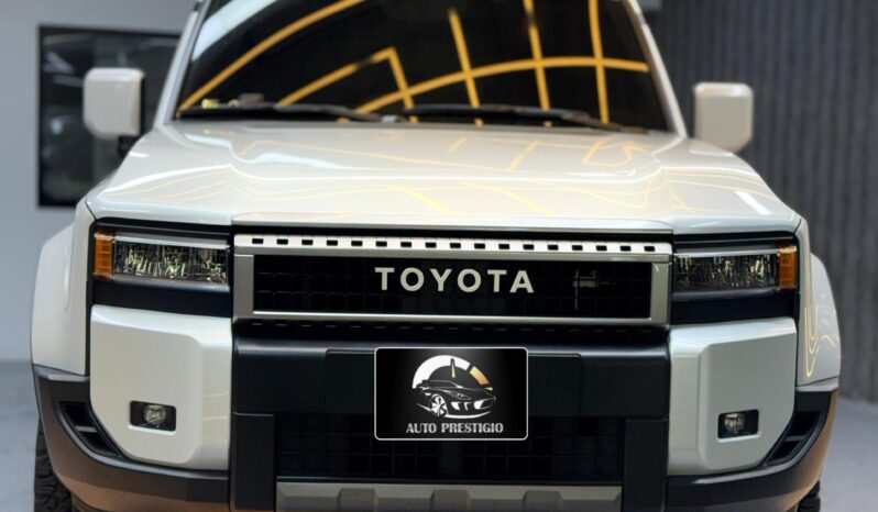 
								Toyota Fortuner 2024 full									