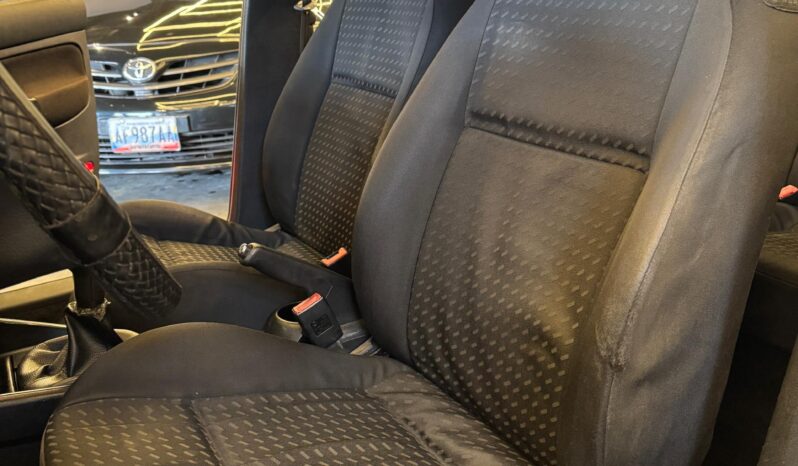 
								volkswagen jetta 2003 full									