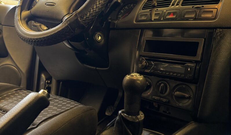 
								volkswagen jetta 2003 full									