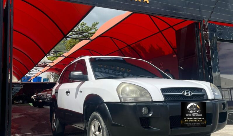 
								Hyundai Tucson 2007 full									