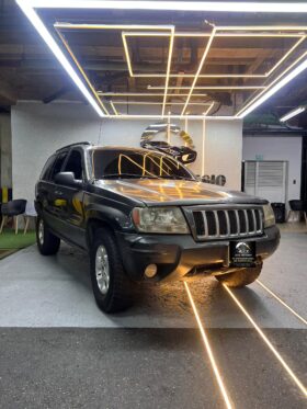 Jeep Laredo 2004