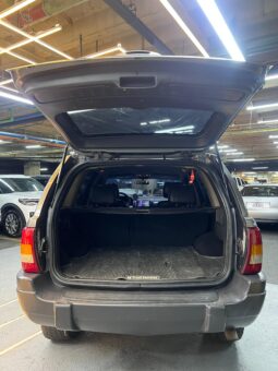 
										Jeep Laredo 2004 full									