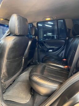 
										Jeep Laredo 2004 full									