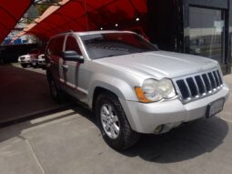 
										Jeep Cherokee Limited 2010 full									