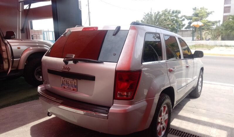 
								Jeep Cherokee Limited 2010 full									