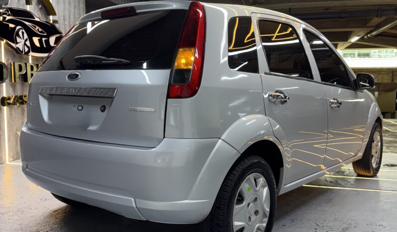 
								Ford fiesta move 2013 full									