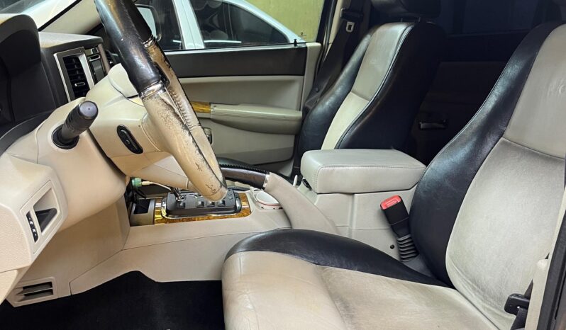 
								Jeep grand cherokeee 2010 full									