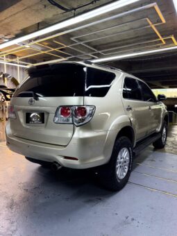 
										Toyota Fortuner 2012 full									