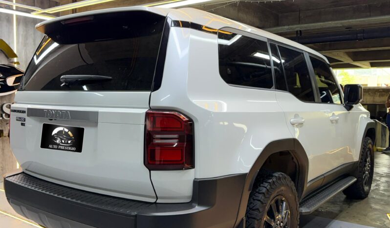 
								Toyota Fortuner 2024 full									