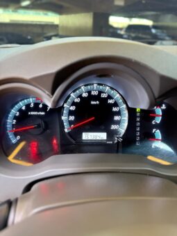 
										Toyota Fortuner 2012 full									