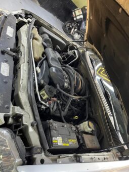 
										Ford Explorer 2010 full									