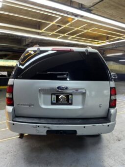 
										Ford Explorer 2010 full									