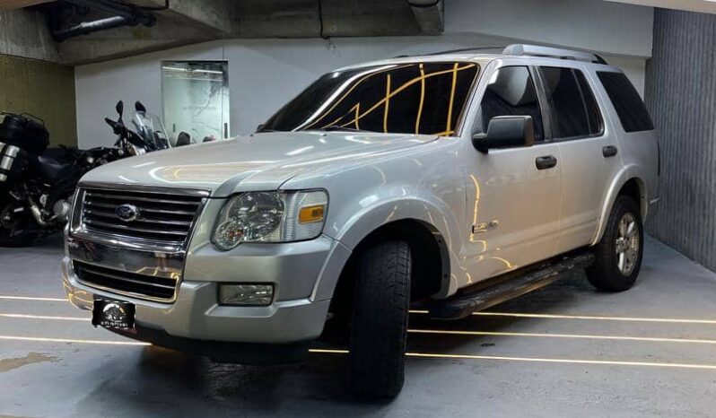 
								Ford Explorer 2010 full									